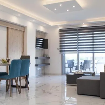 Apartment Luxury Beachfront