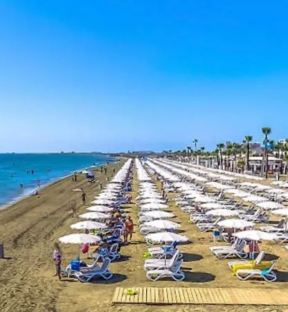 Luxury Beachfront *